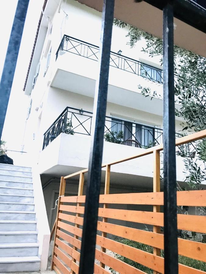 Beautiful Maisonette With A View To The Mountains And The Sea Agia Marina  المظهر الخارجي الصورة